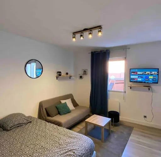 Le Jean Jaures Cosy Parking Apartmán *